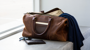 What Makes a Leather Duffel Bag Travel-Ready? A Buyer’s Guide to Smart, Stylish Journeys