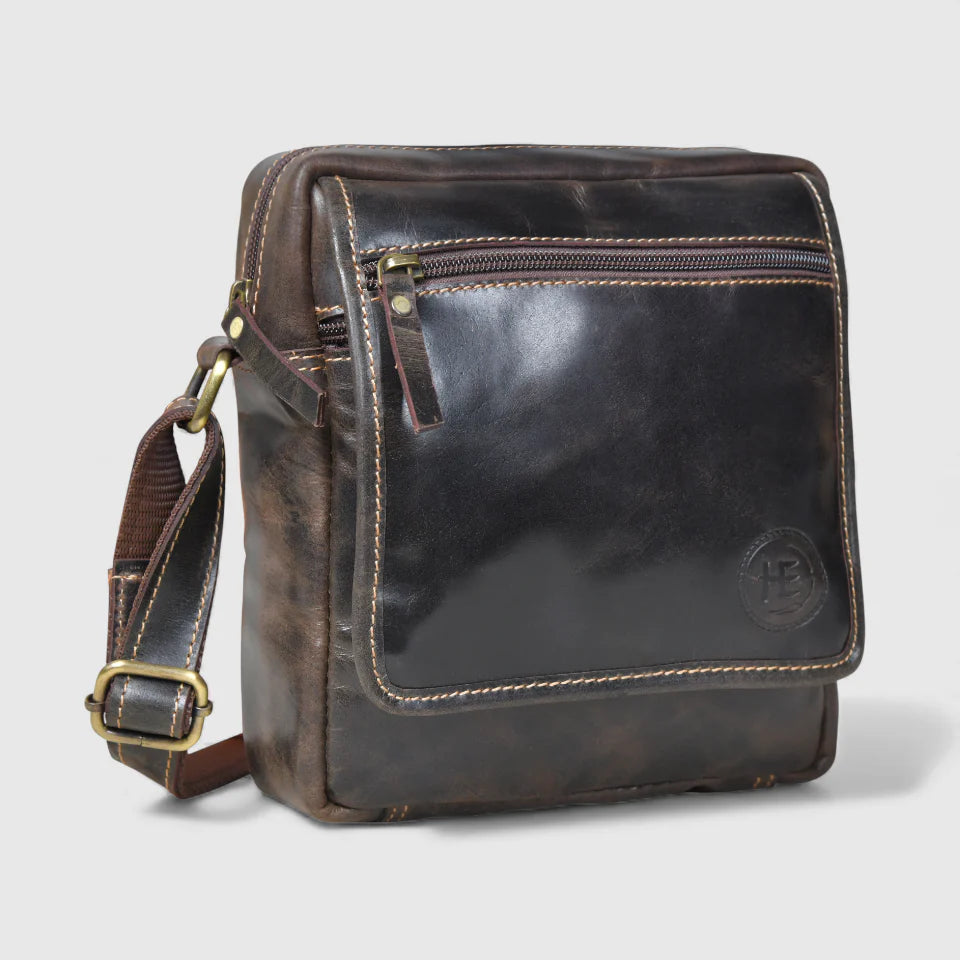 Explorer Vintage Leather Sling Bag - Espresso brown