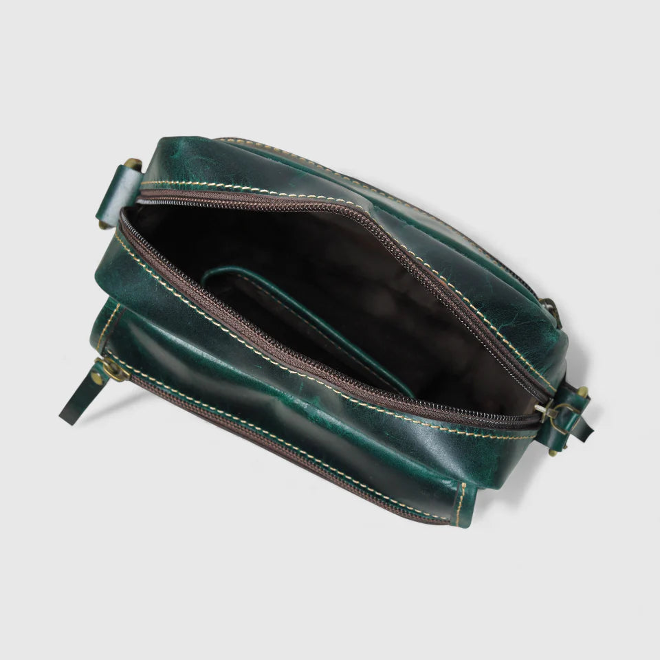 Explorer Vintage Leather Sling Bag - Rich Green