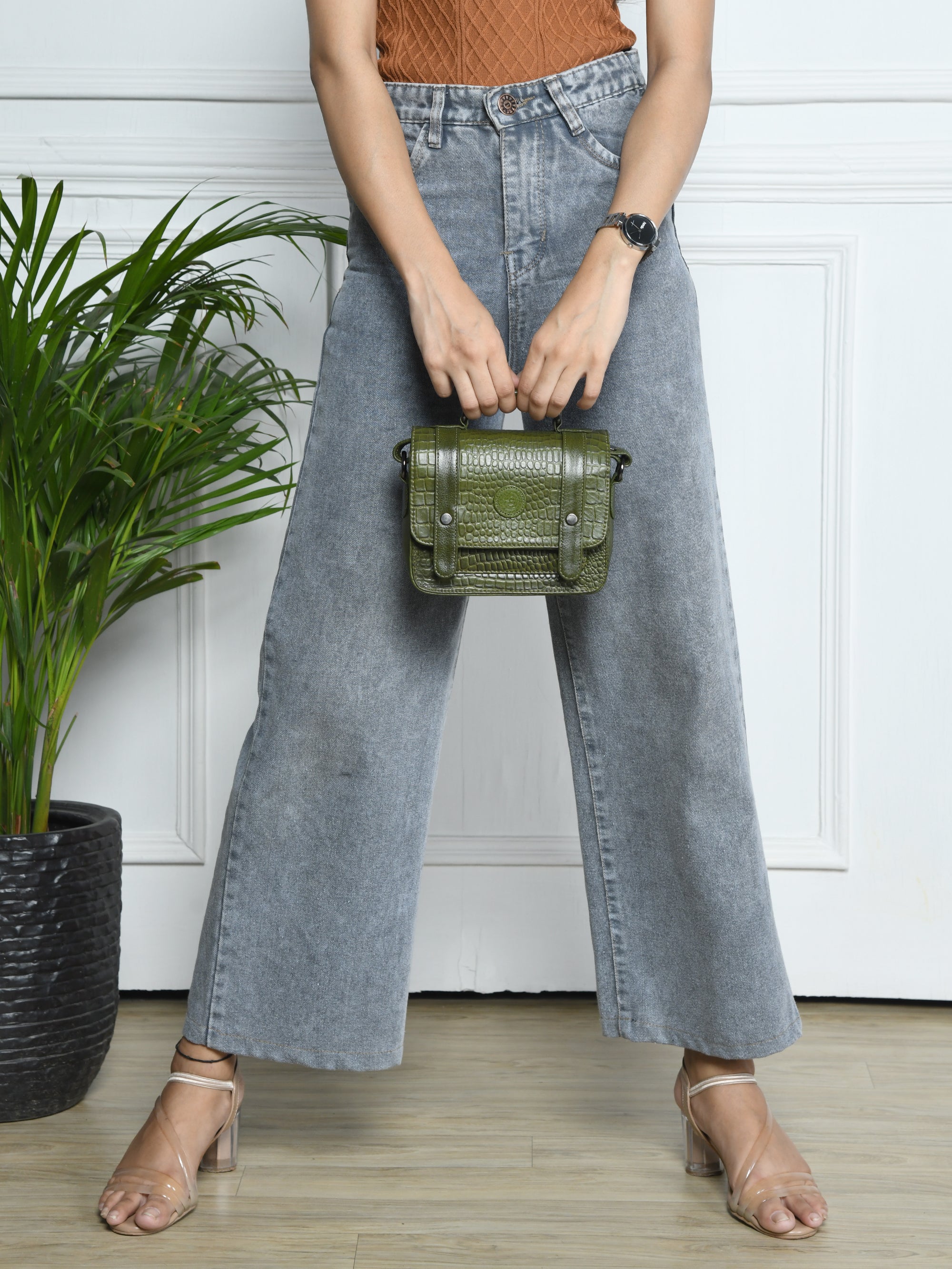 Urban Voyager Leather Belt Bag - Green Colour