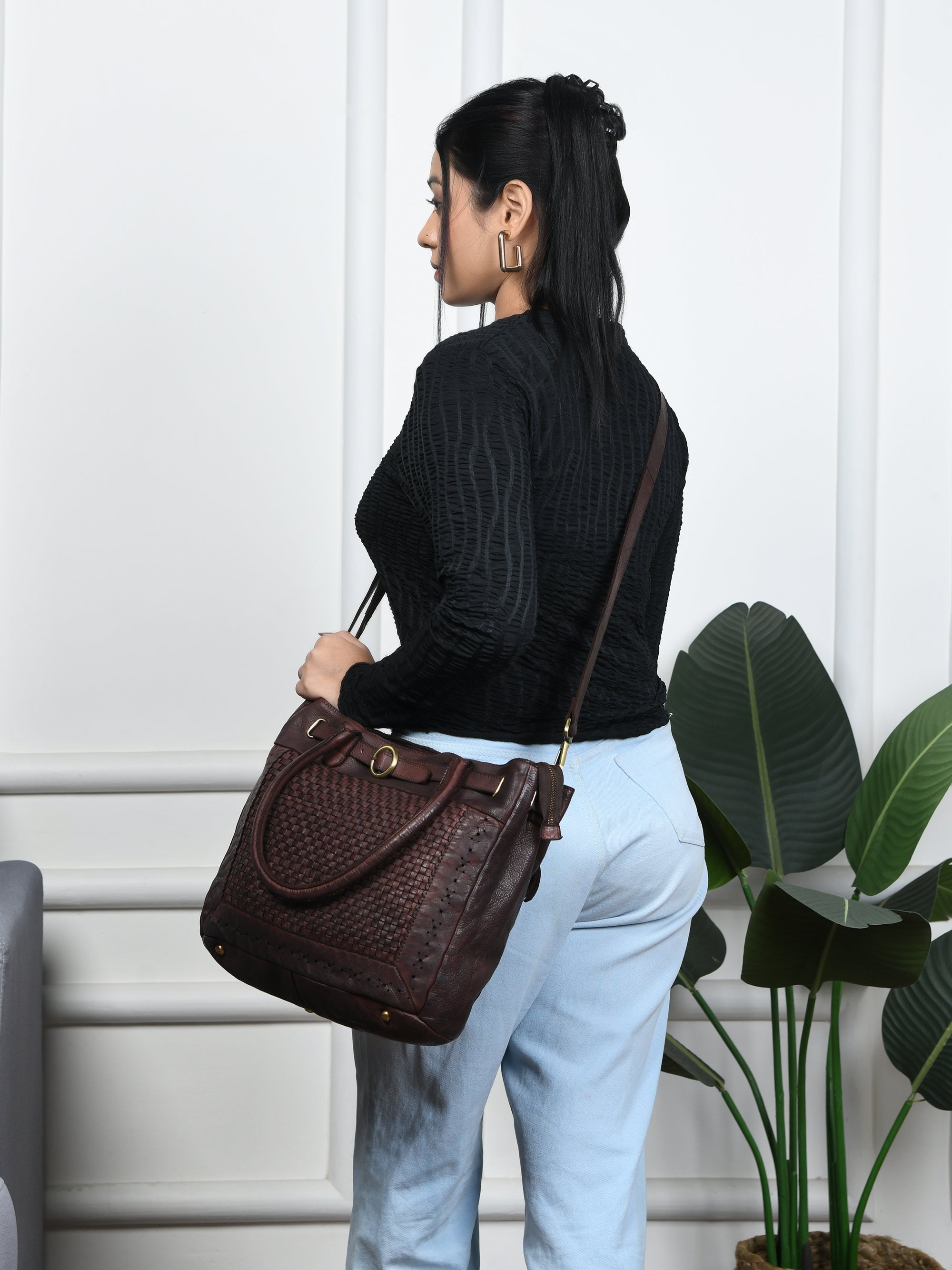 Vintage Woven Espresso Leather Women's Handbag - Brown Colour