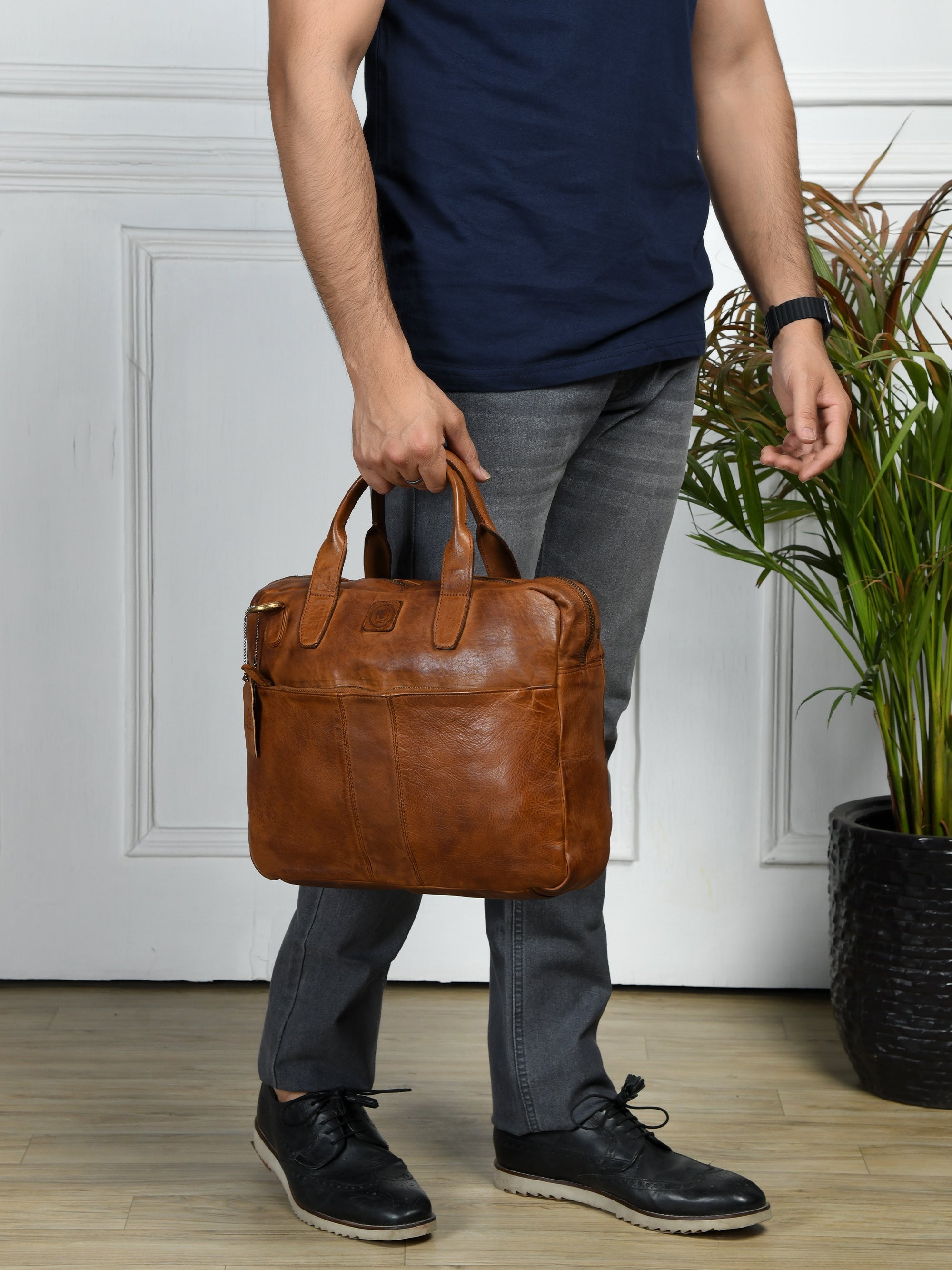 Voyager Premium Leather Laptop Bag - Tan Colour
