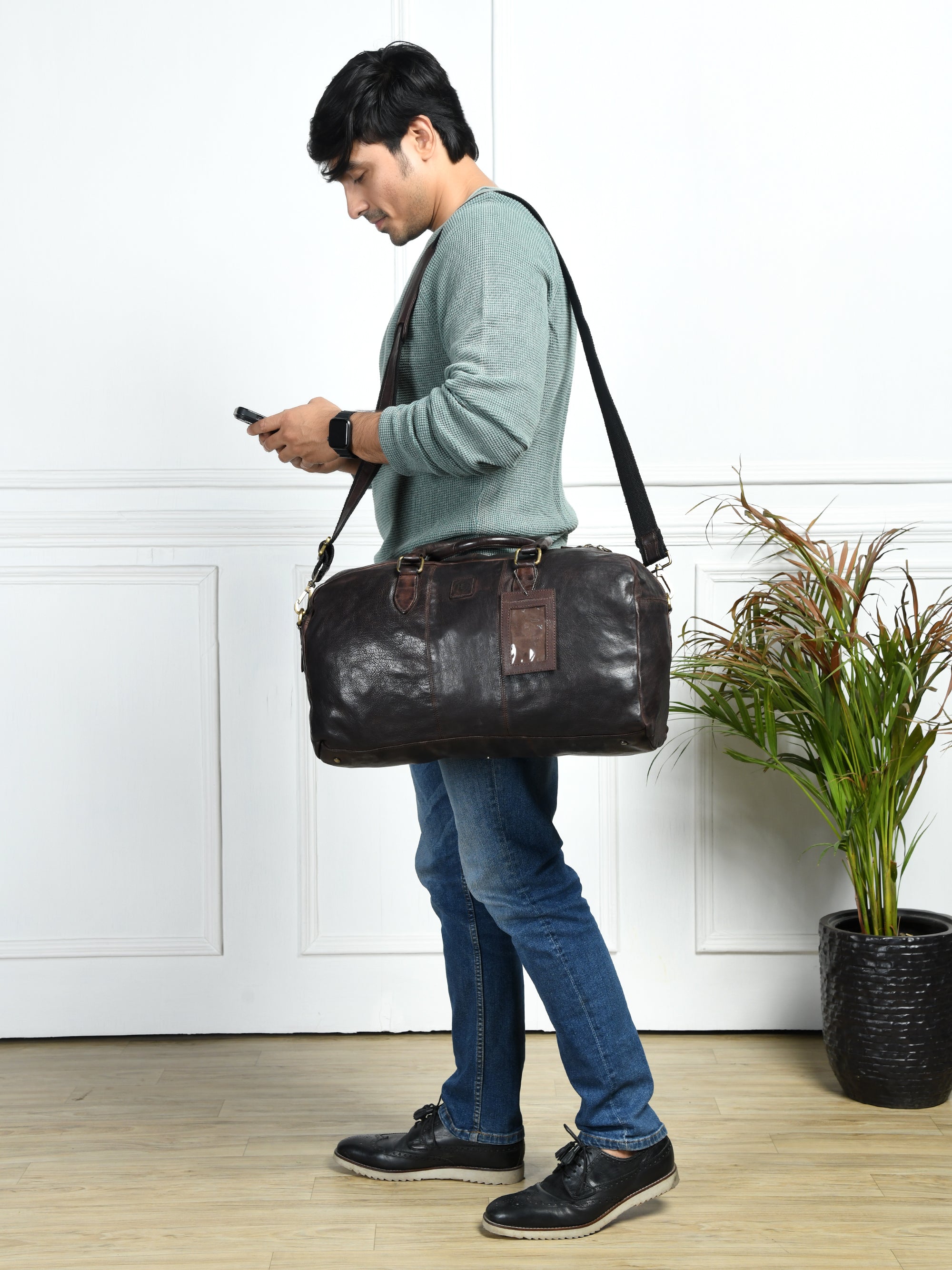 Imperium Luxe Leather Duffle Bag - Black Colour
