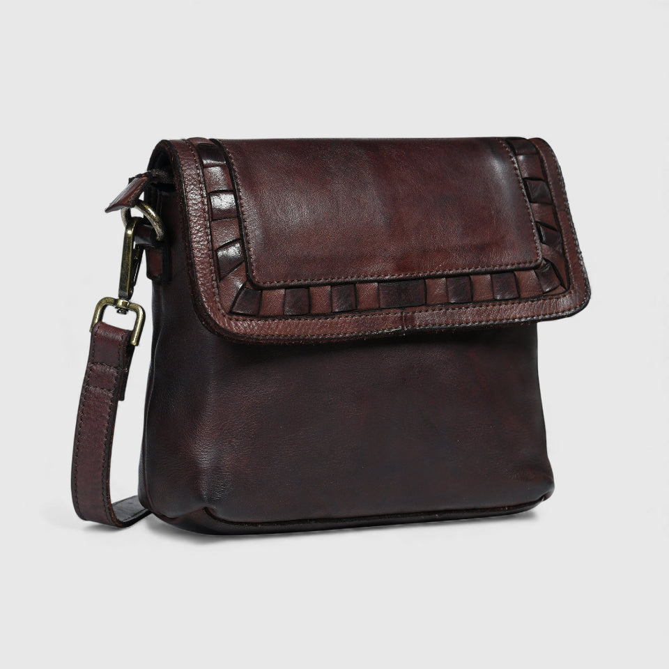 Verdant Crossbody Women's Leather Handbag - Brown Colour