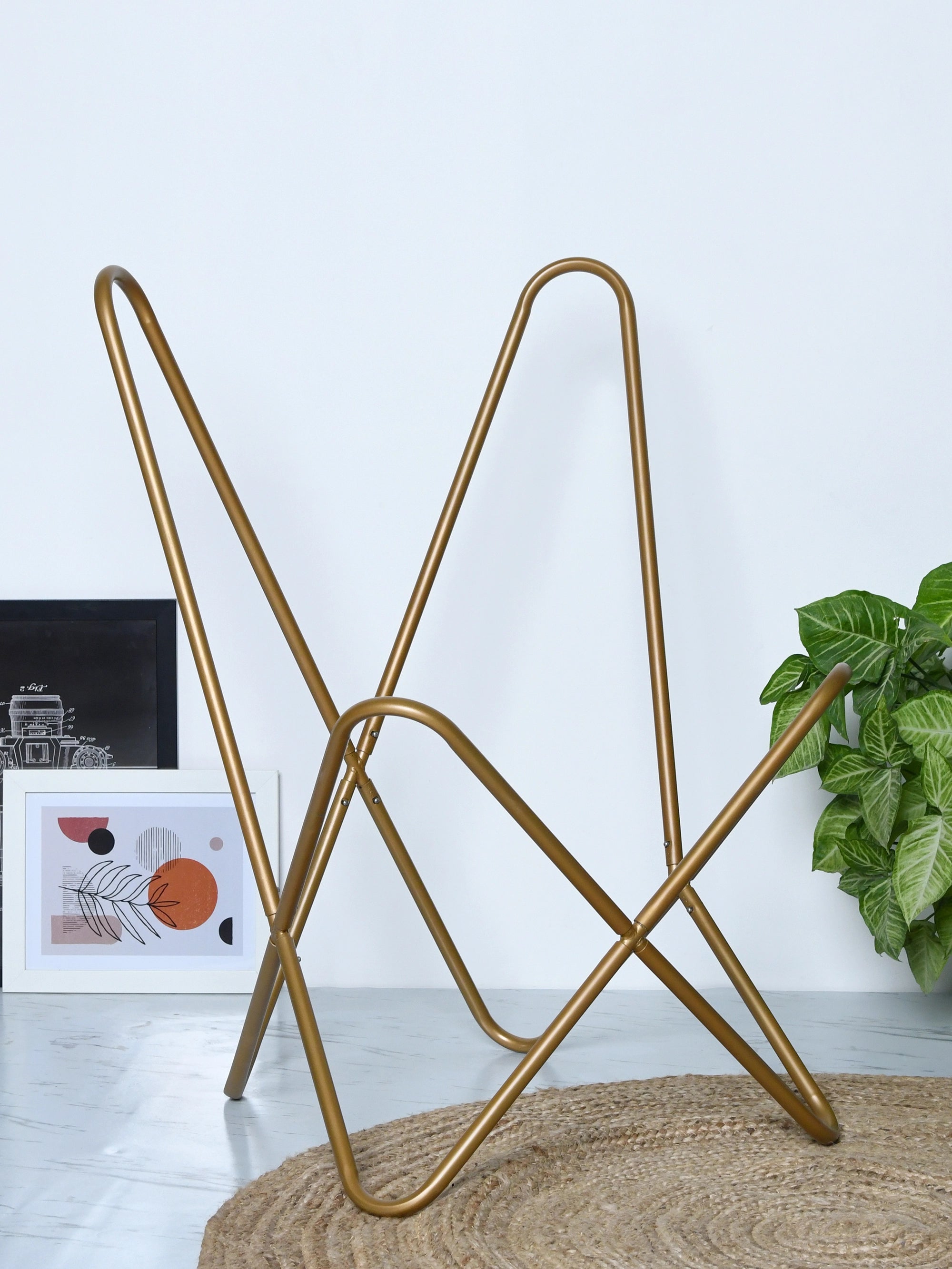 Hestern Aurelius Buffalo Leather Butterfly Chair – Gold Frame