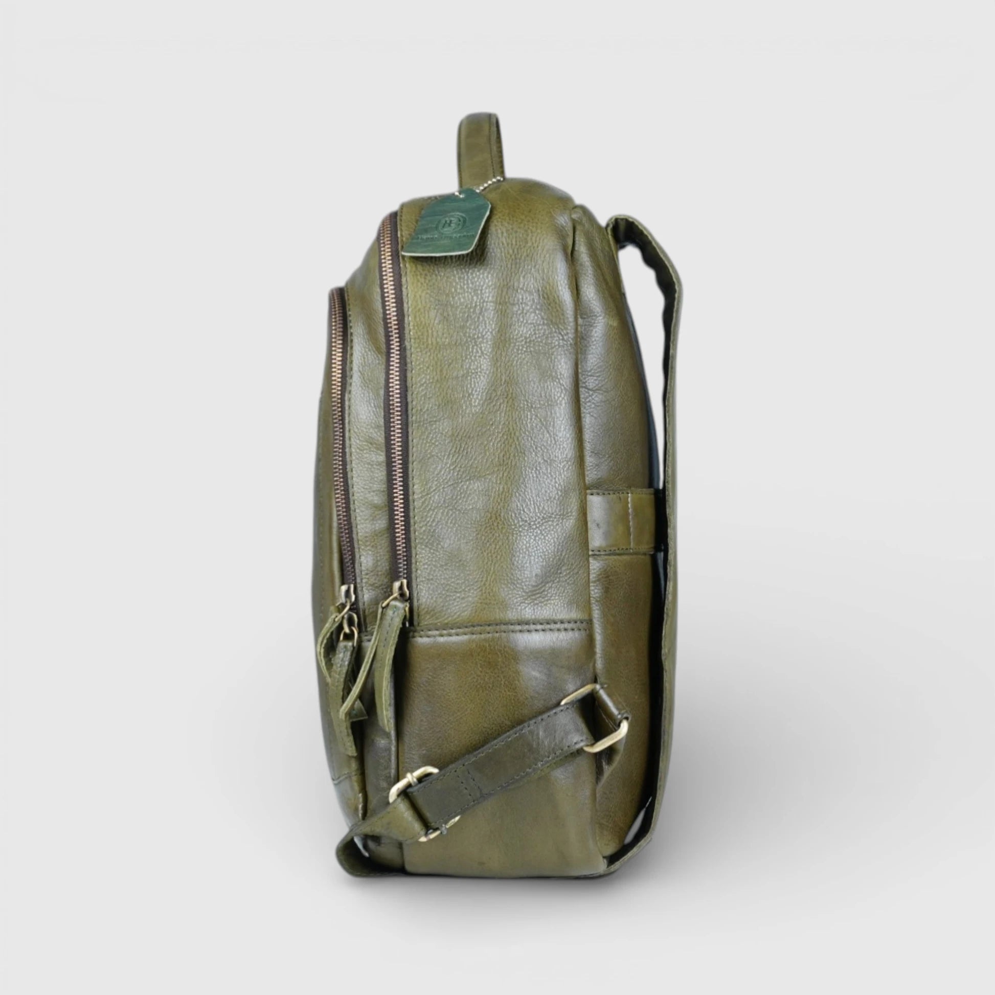 Hestern Trailmark Leather Backpack – Deep Olive