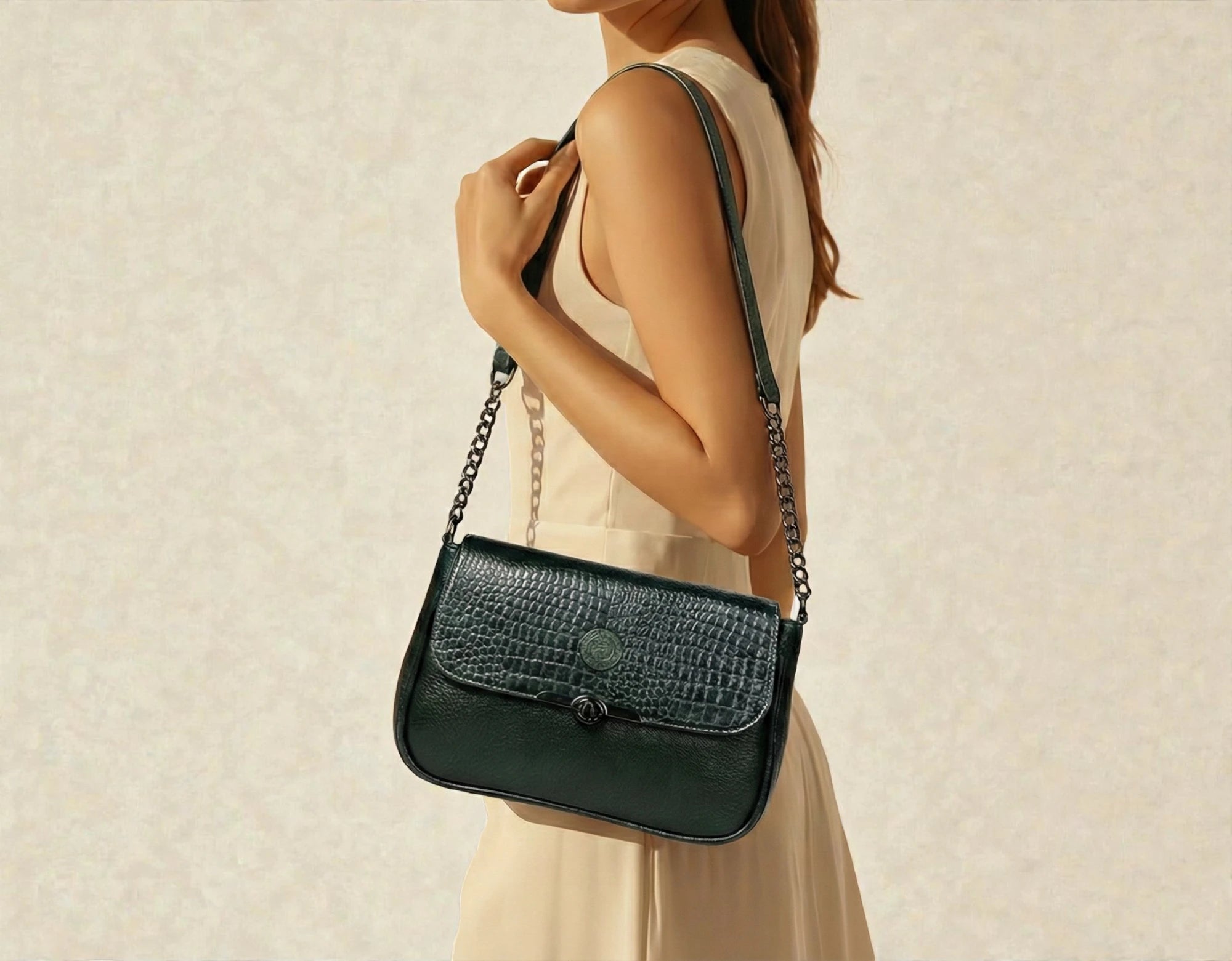 Regal Noir Croc Handbag - Rich Green