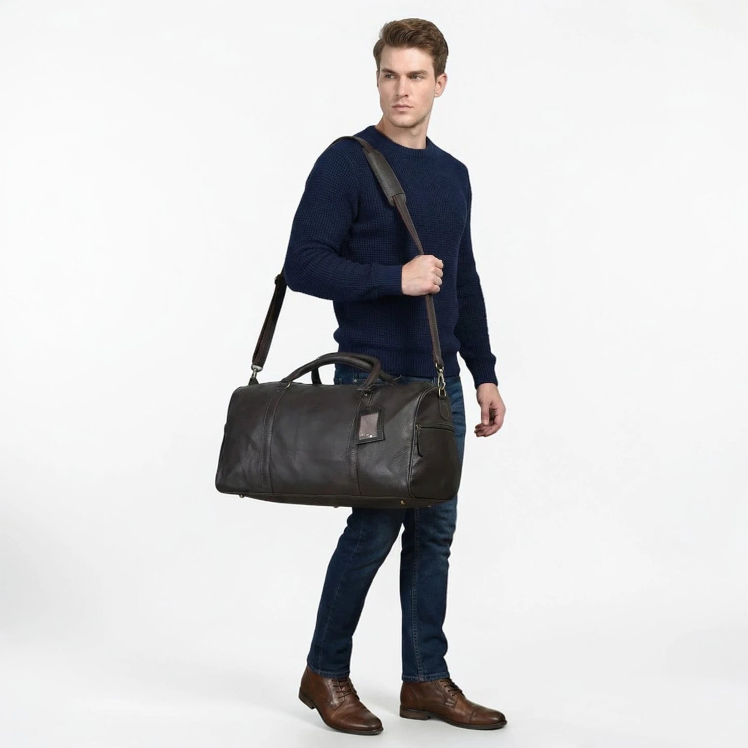 The Voyager Leather Travel Duffle Bag - Espresso brown