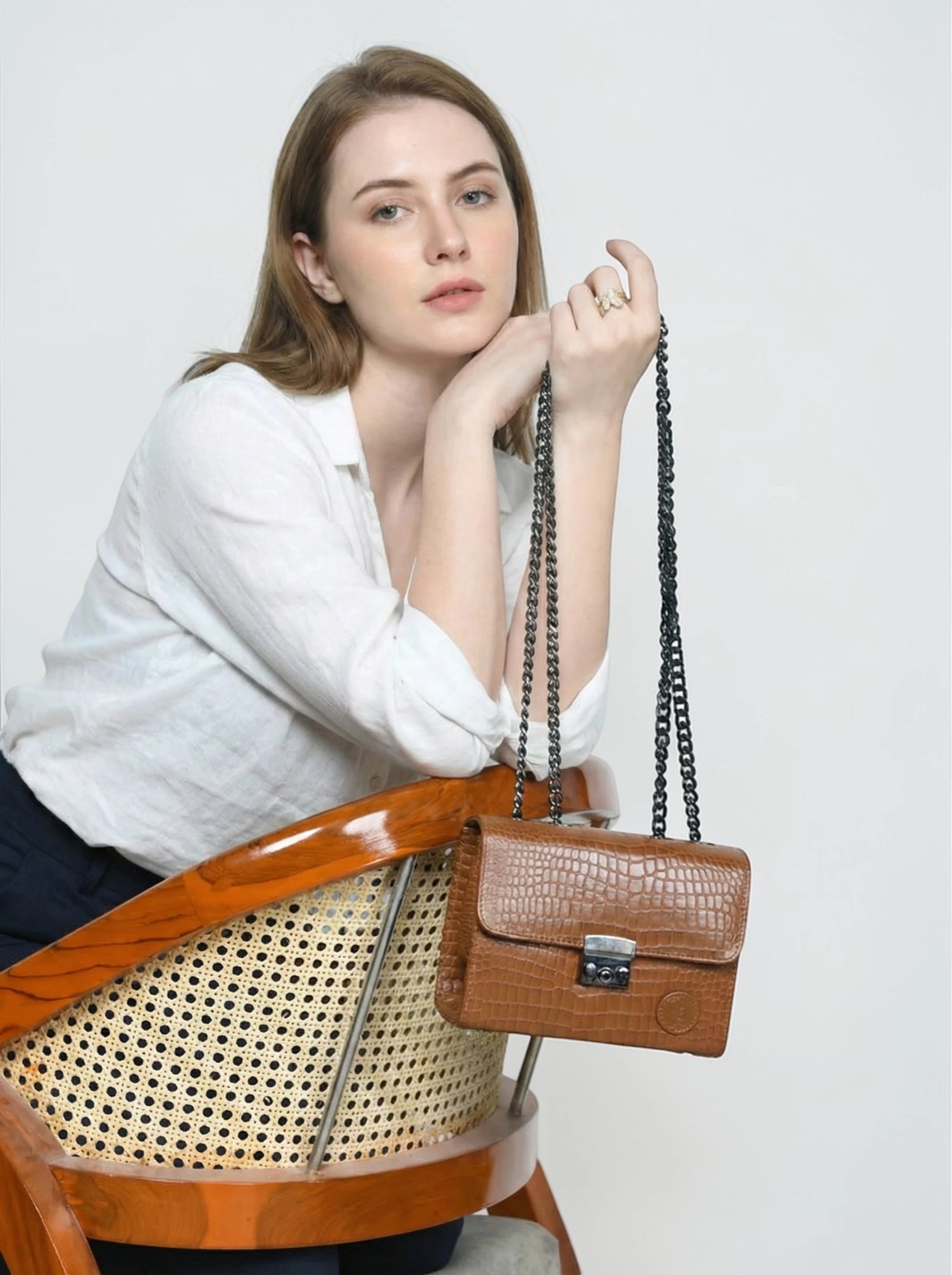 Obsidian Executive Leather Briefcase - tan Colour