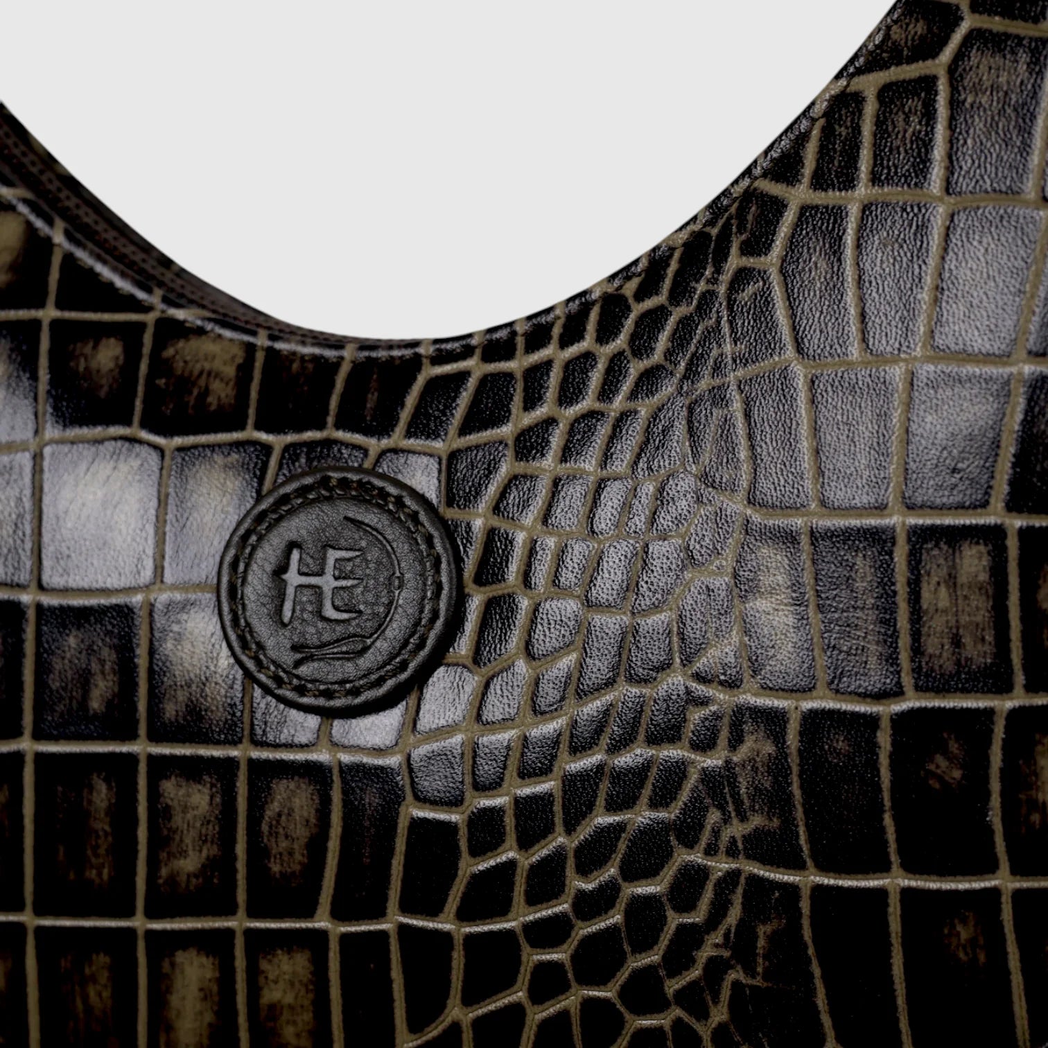 Noir Croco Vintage Crescent Shoulder Bag – Black Gold Colour